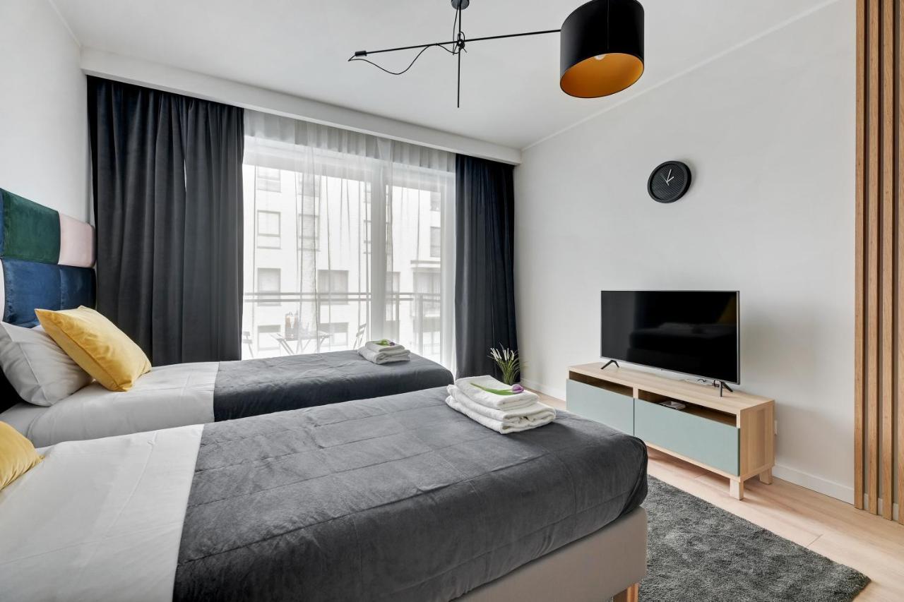Apartament Walowa Stara Stocznia Gdańsk Eksteriør billede